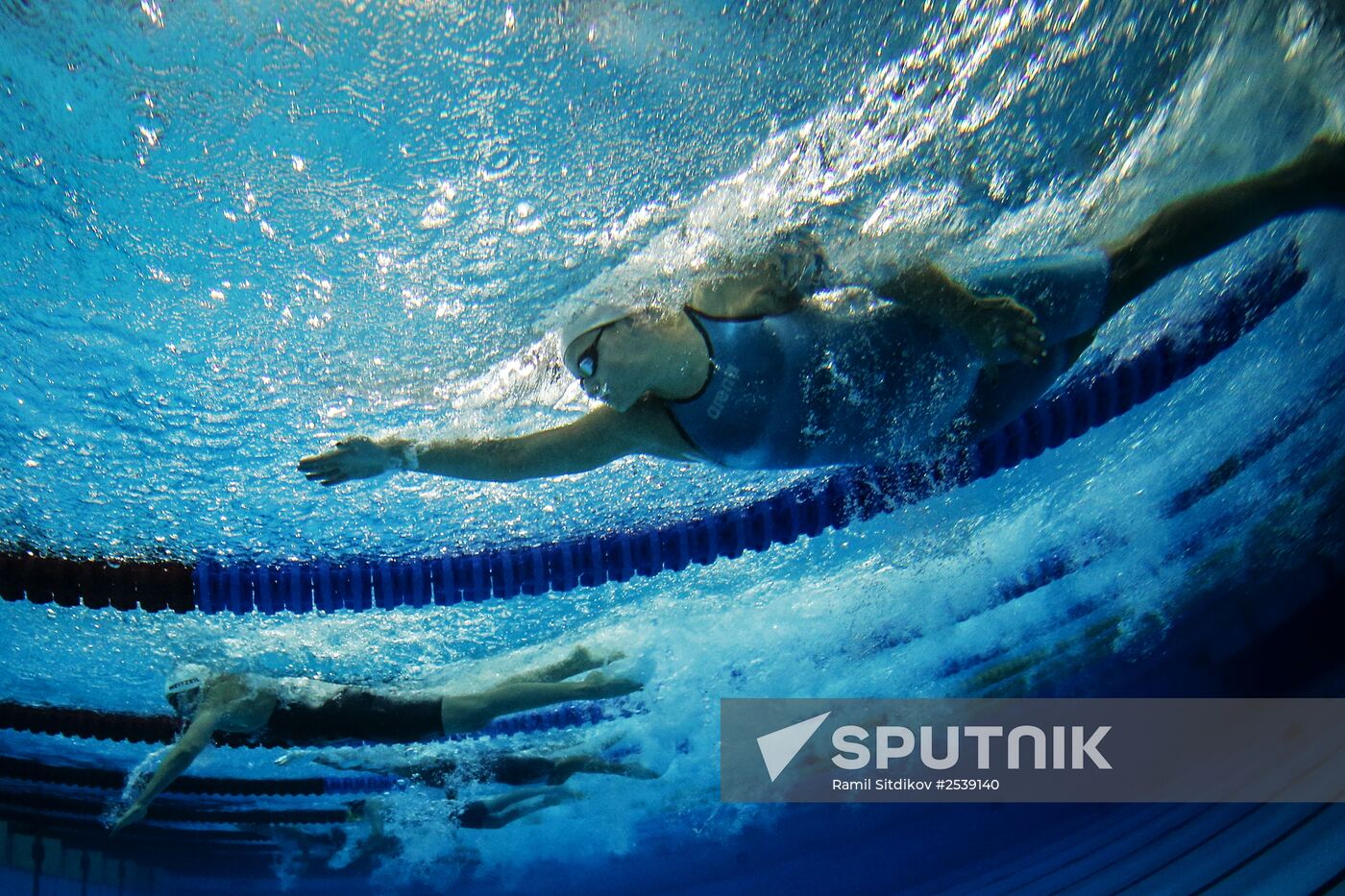 FINA World Swimming Championships (25 m). Day Four