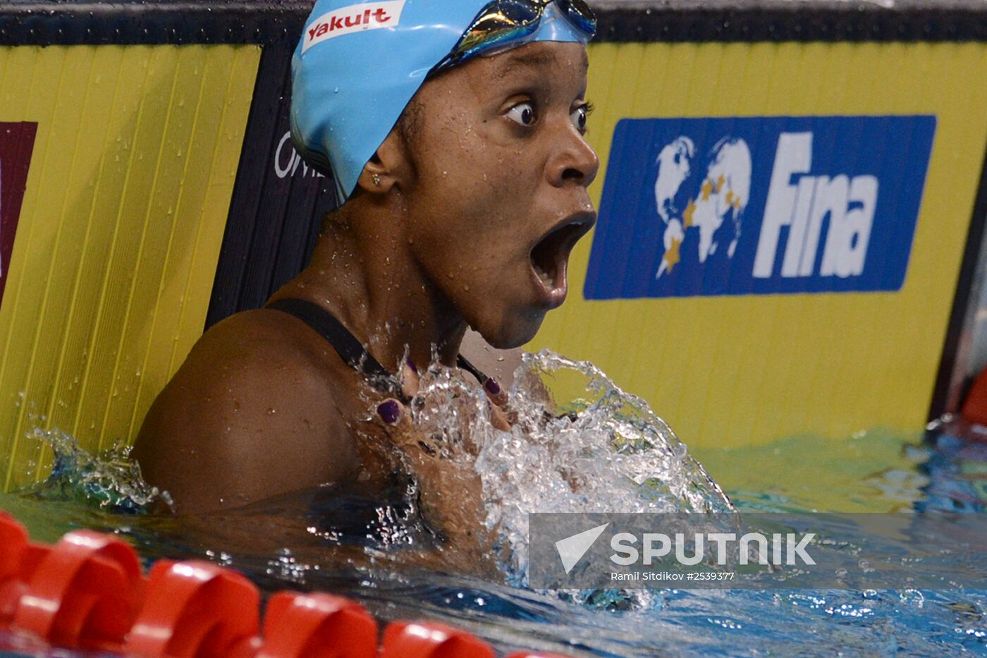 FINA World Swimming Championships (25 m). Day Four