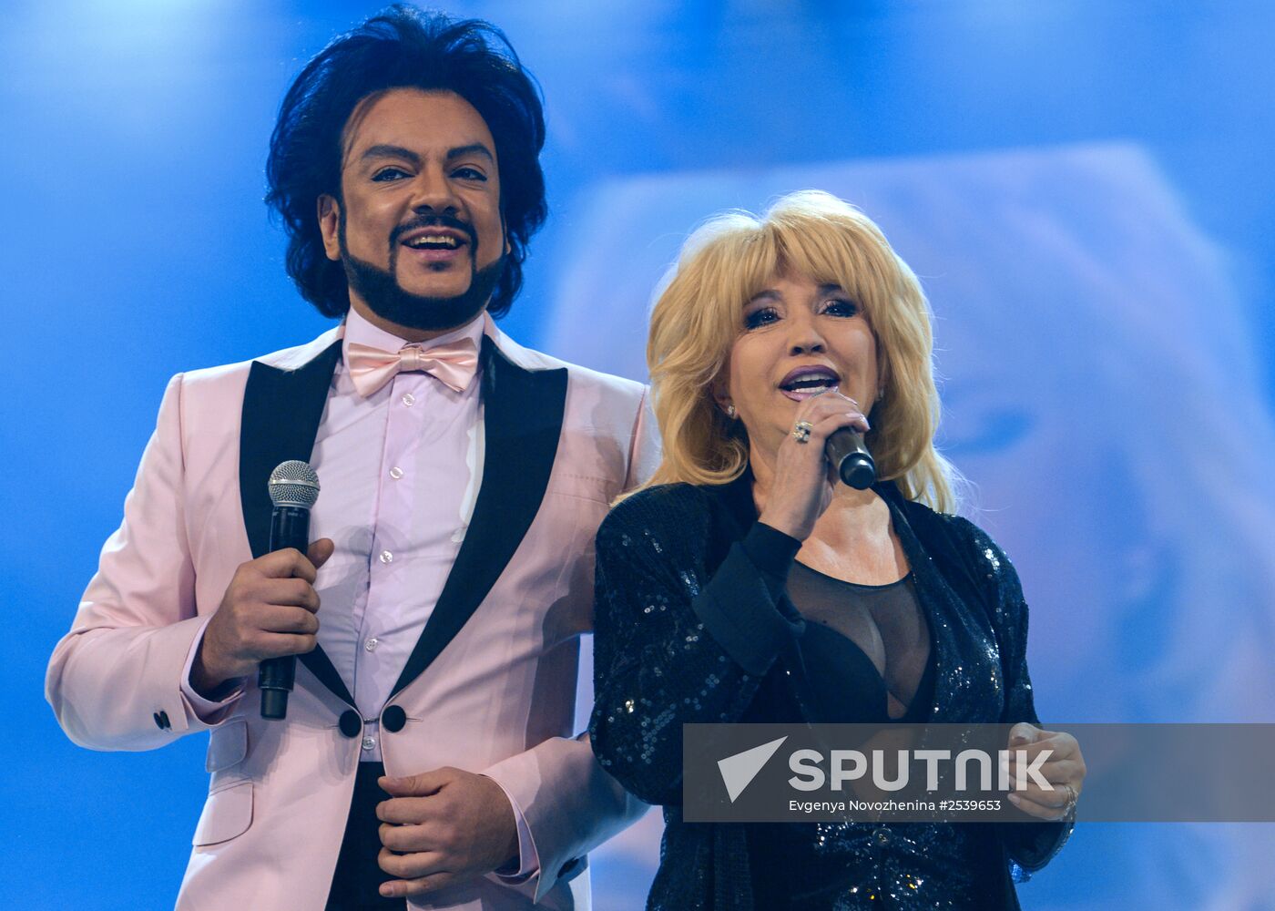 "Song of the Year 2014" music festival