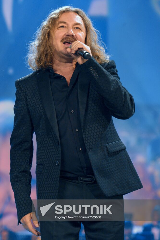 "Song of the Year 2014" music festival
