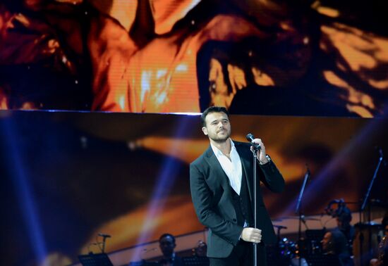 "Song of the Year 2014" music festival