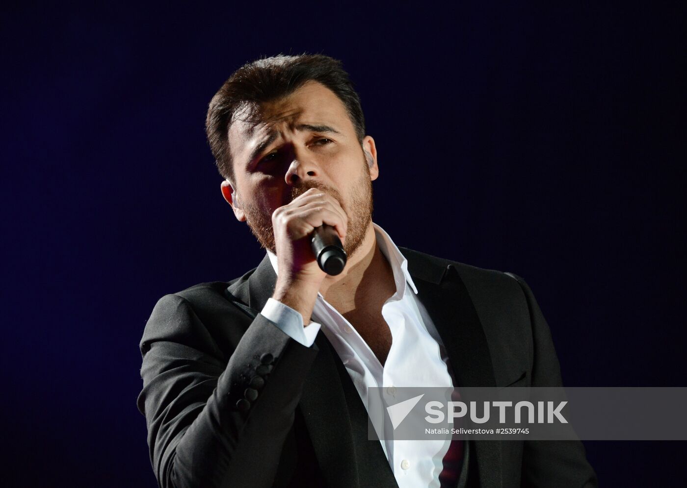 "Song of the Year 2014" music festival