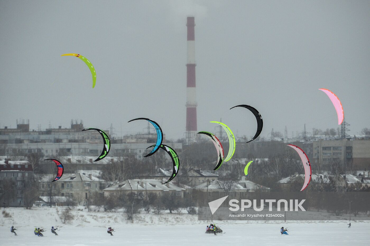 Siberian Winter Snow-Kiting Cup on the ice-covered reservoir of Novosibirsk hydropower station
