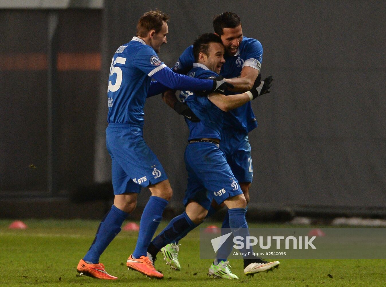 Football. Russian Premier League. Dynamo vs. Amkar