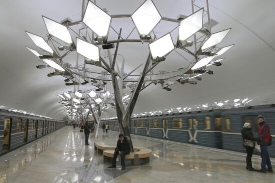 New Moscow metro station, Troparyovo