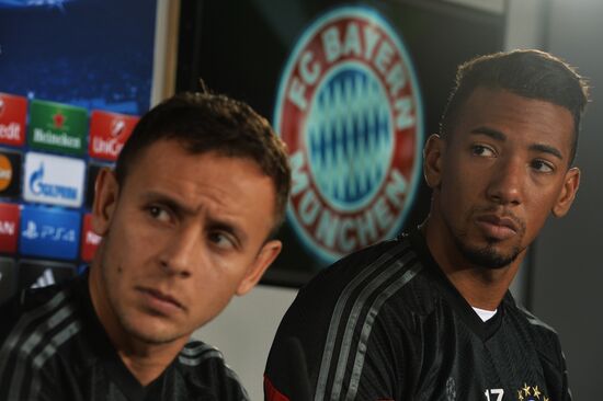 Football. Champions League. FC Bavaria on training session