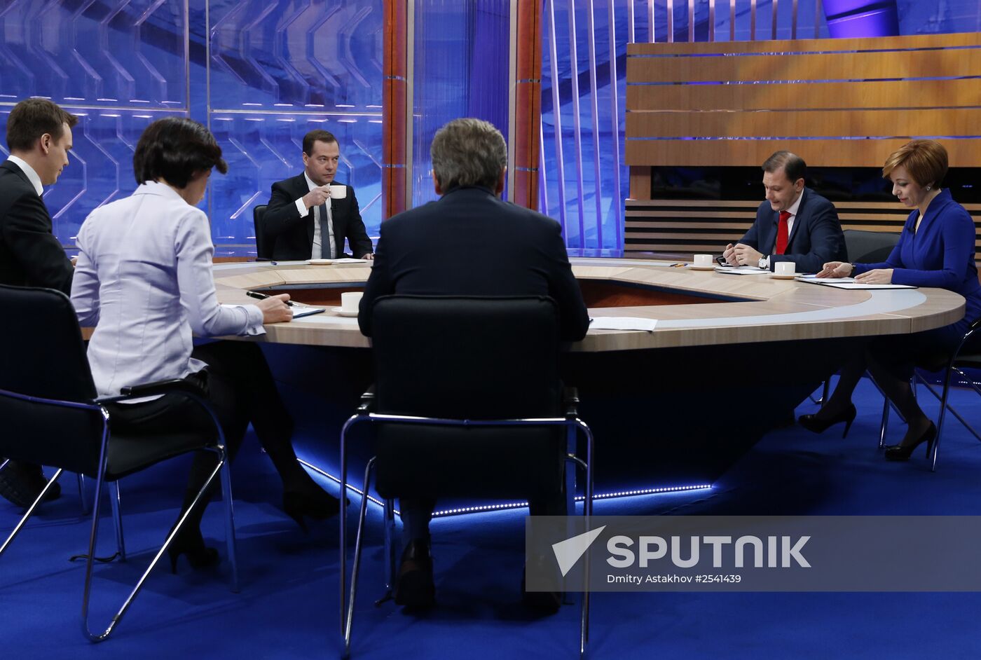 Dmitry Medvedev interviewed by Russian TV channels