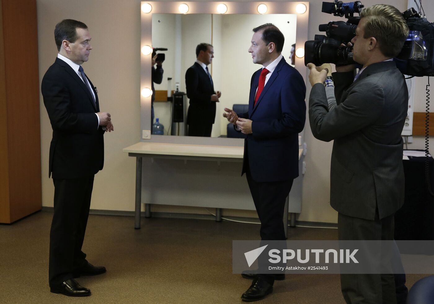 Dmitry Medvedev interviewed by Russian TV channels