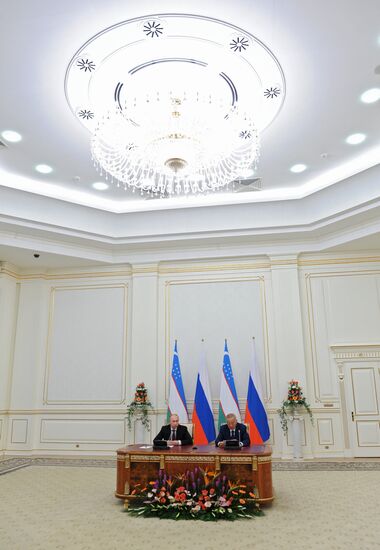 Vladimir Putin on official visit to Uzbekistan