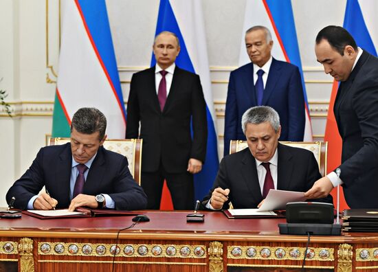 Vladimir Putin on official visit to Uzbekistan