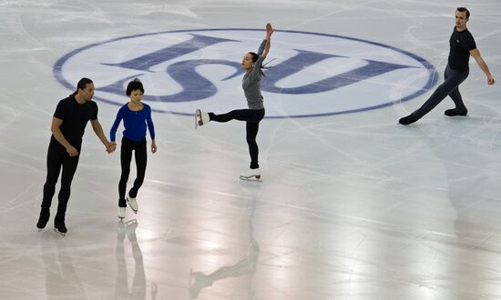 ISU Grand Prix of Figure Skating. Finals. Training sessions