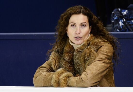 2014–15 Grand Prix of Figure Skating Final. Training sessions