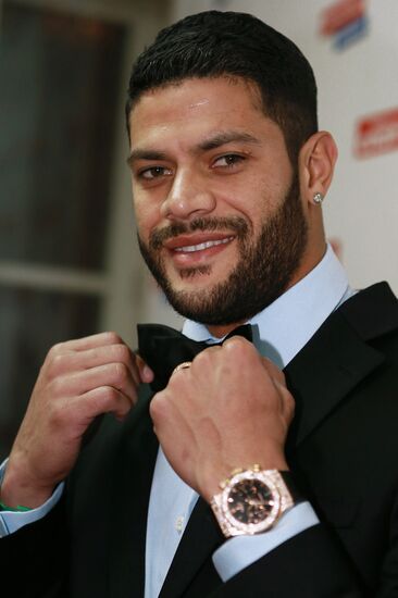 Hulk awarded Gentleman of the Year - 2014 prize