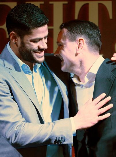 Hulk awarded Gentleman of the Year - 2014 prize