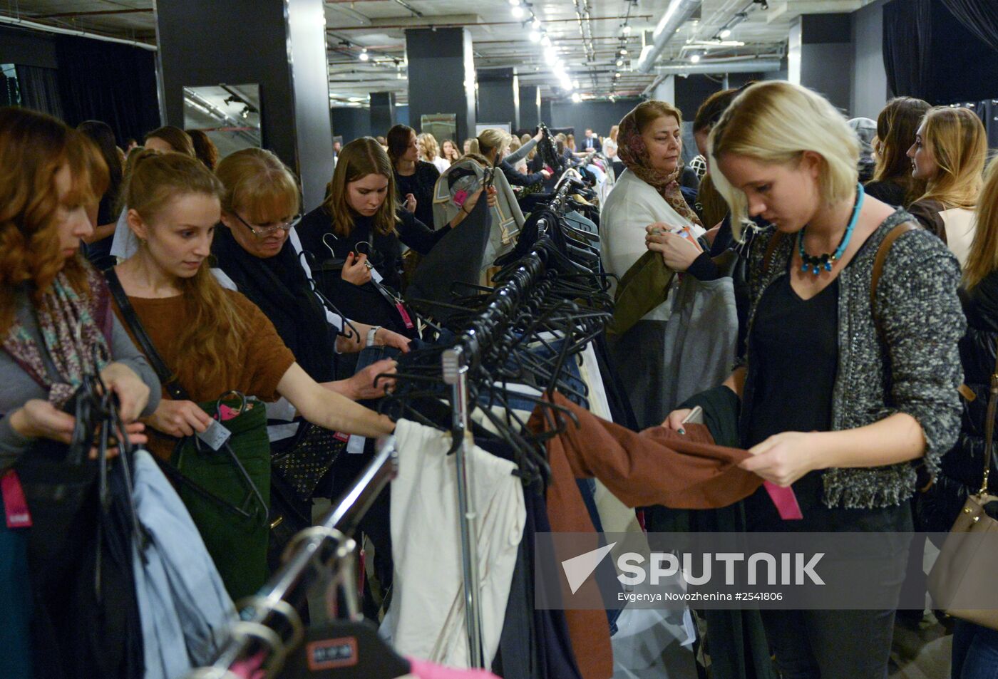 Angels Charity Sale, charity sale of Russian celebrities' designer clothes