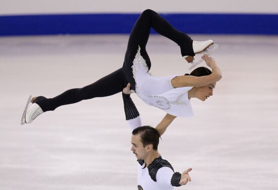 ISU Grand Prix of Figure Skating Final. Pairs. Short program