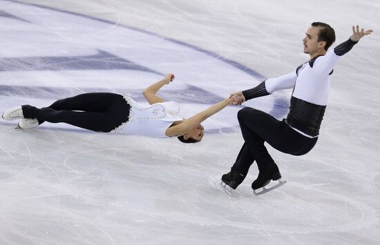 ISU Grand Prix of Figure Skating Final. Pairs. Short program