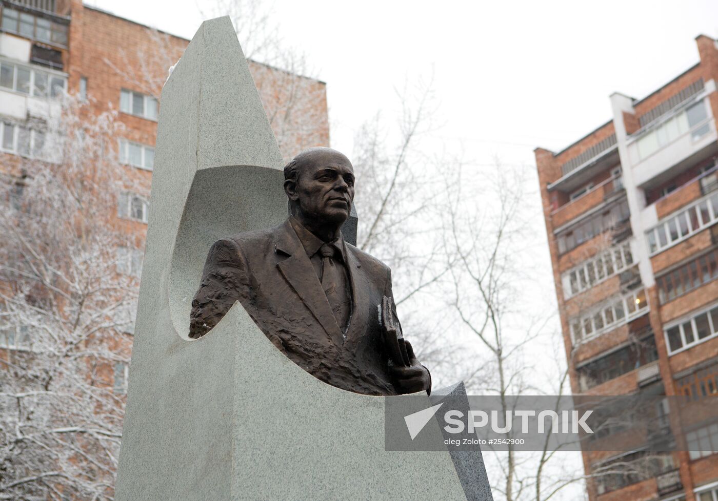 Monument to Sakharov unveiled in Nuzhny Novgorod