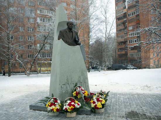 Monument to Sakharov unveiled in Nuzhny Novgorod