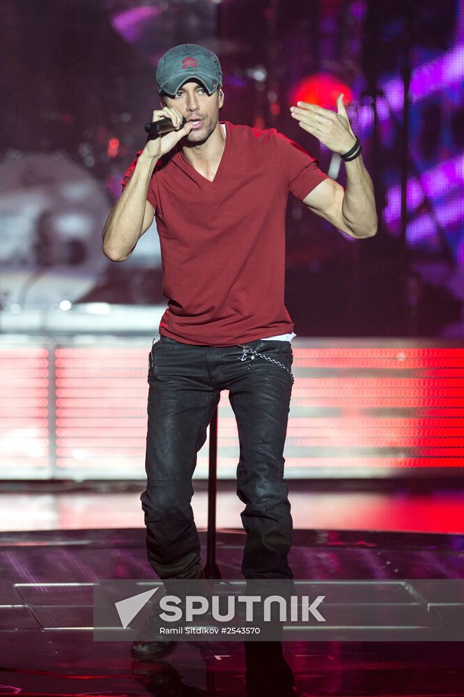 Concert by Enrique Iglesias