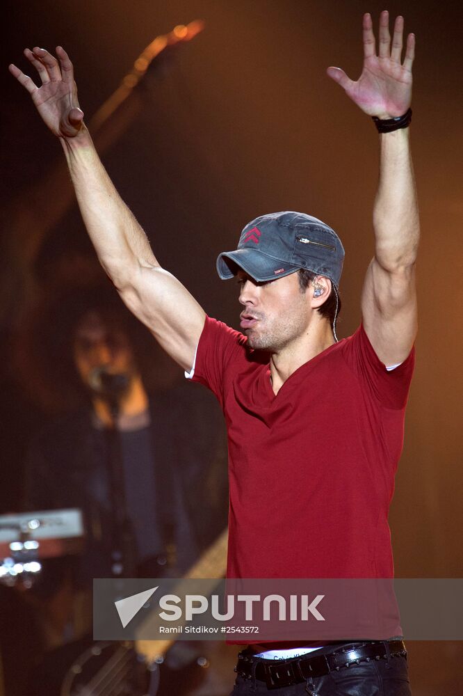 Concert by Enrique Iglesias