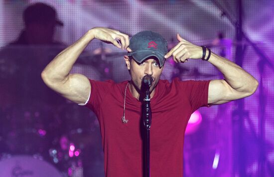 Concert by Enrique Iglesias