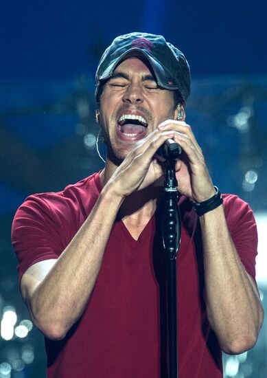 Concert by Enrique Iglesias