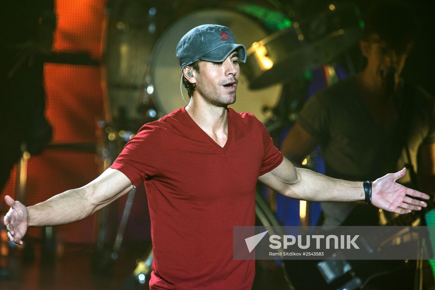 Concert by Enrique Iglesias