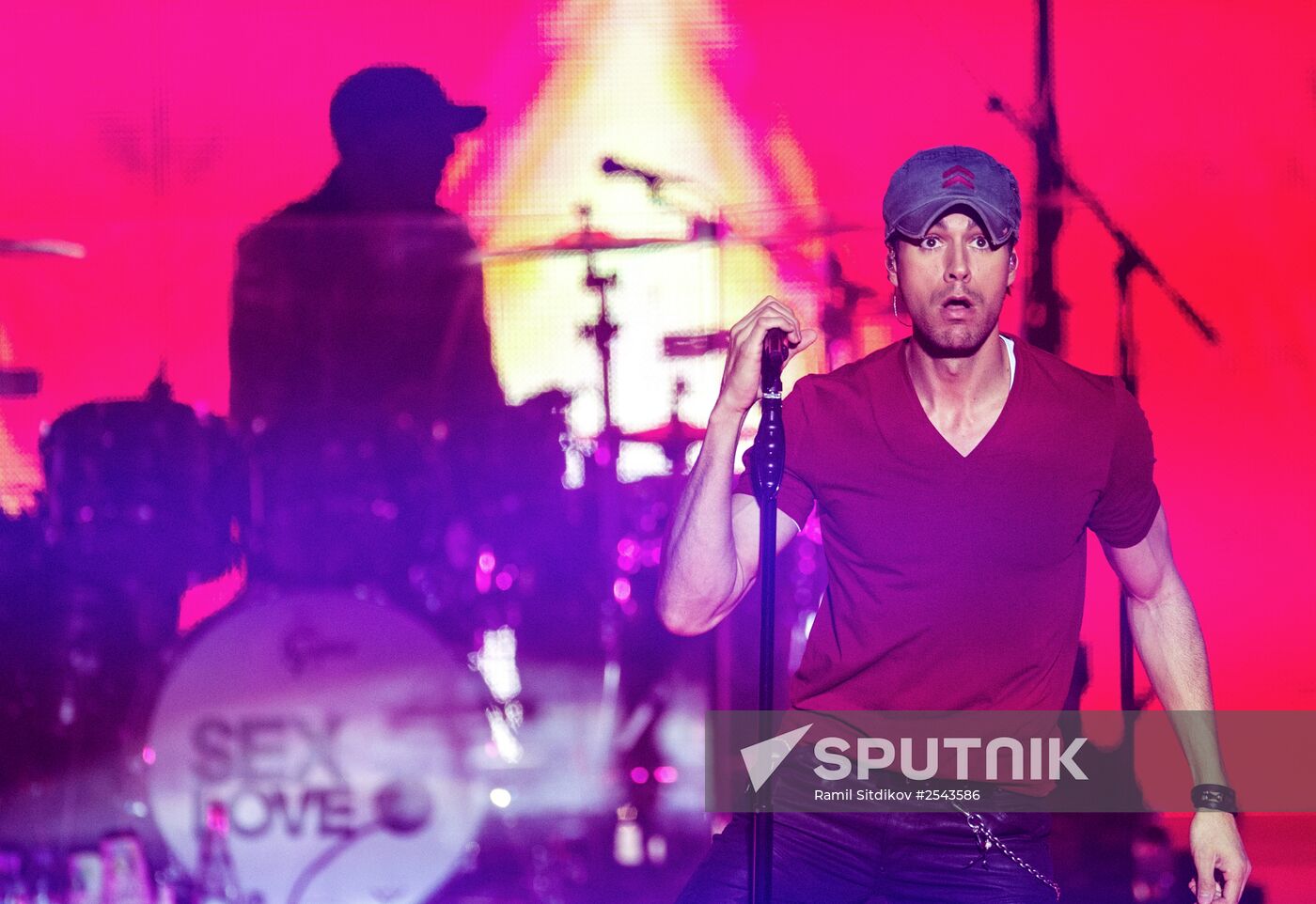 Concert by Enrique Iglesias