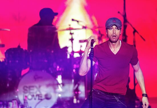 Concert by Enrique Iglesias