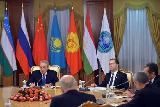 Dmitry Medvedev participates in SCO Council meeting
