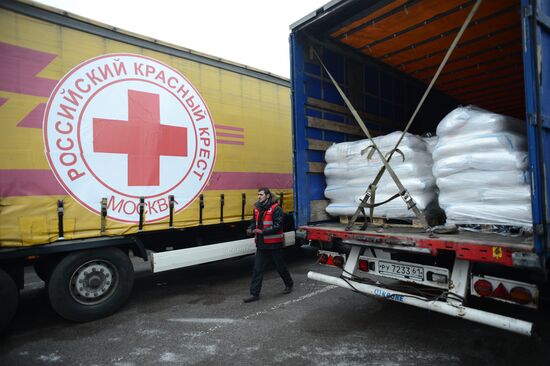 Moscow's Red Cross sends humanitarian aid to Lugansk