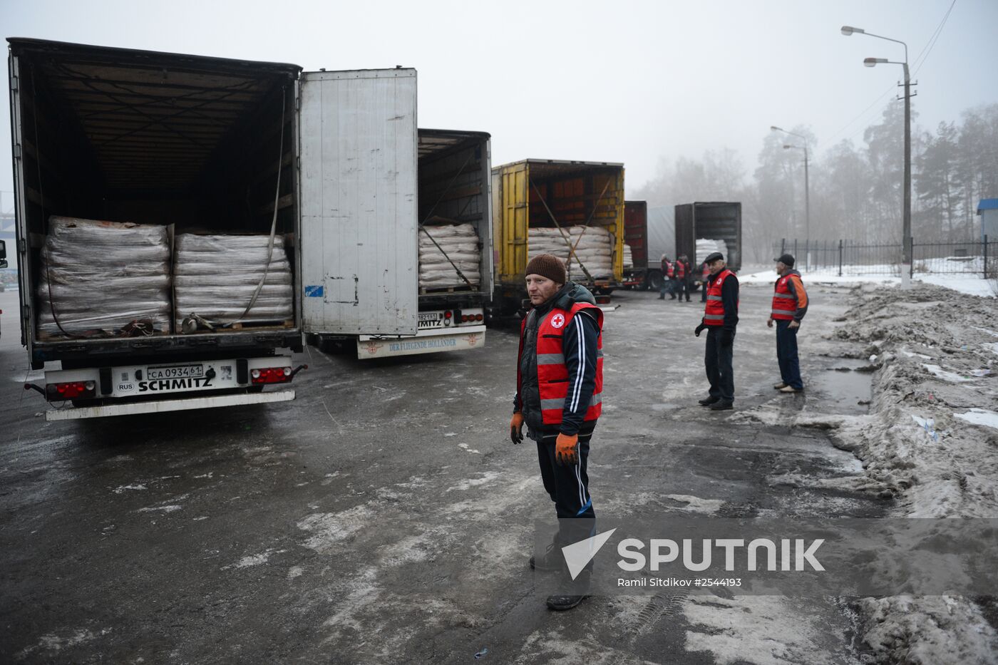 Moscow's Red Cross sends humanitarian aid to Lugansk