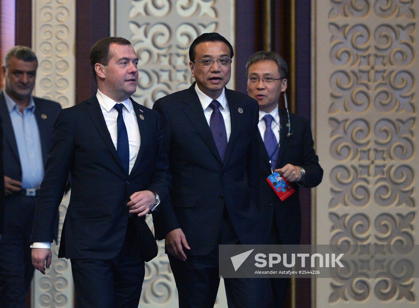Dmitry Medvedev participates in SCO Council meeting