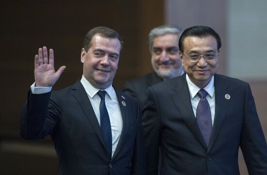 Dmitry Medvedev participates in SCO Council meeting