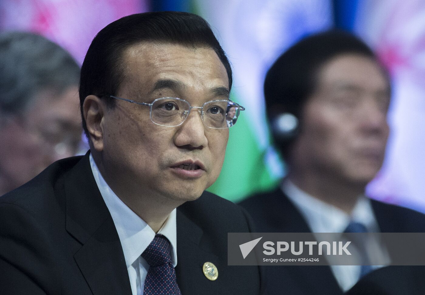 Dmitry Medvedev participates in SCO Council meeting
