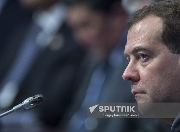 Dmitry Medvedev participates in SCO Council meeting