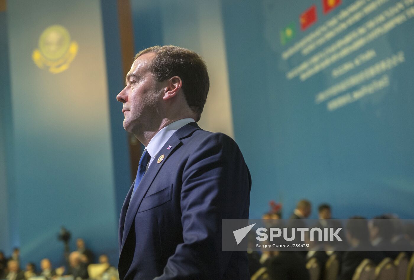 Dmitry Medvedev participates in SCO Council meeting