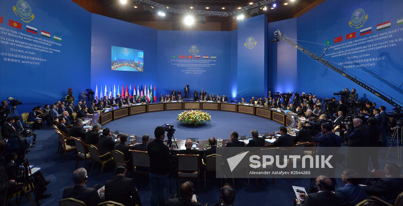 Dmitry Medvedev participates in SCO Council meeting