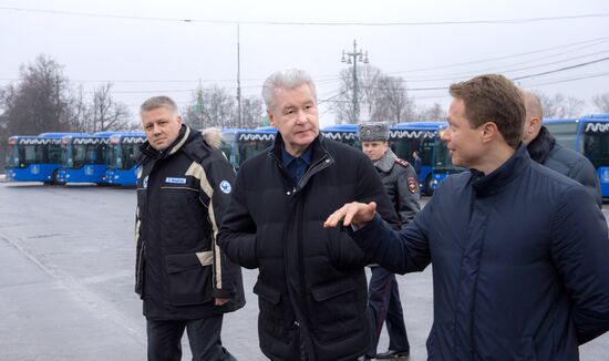 Sergei Sobyanin inspects new low-floor buses