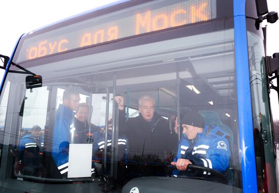 Sergei Sobyanin inspects new low-floor buses