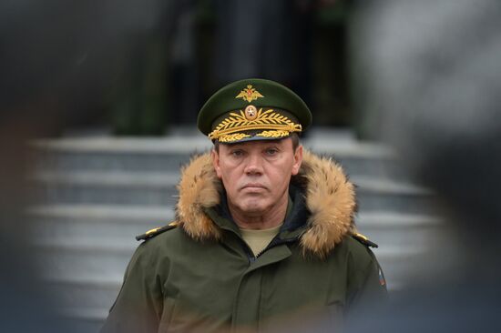 Unveiling sculpture dedicated to Victory in Great Patriotic War