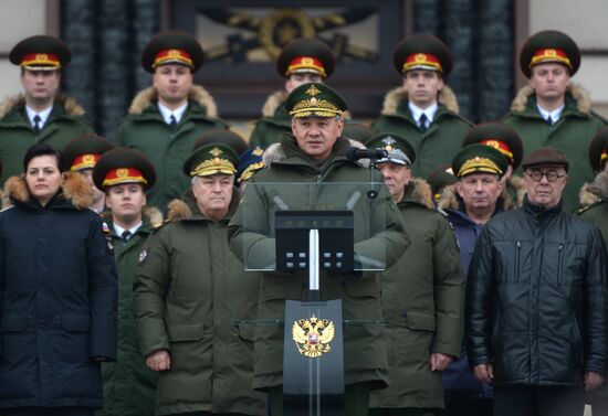 Unveiling sculpture dedicated to Victory in Great Patriotic War