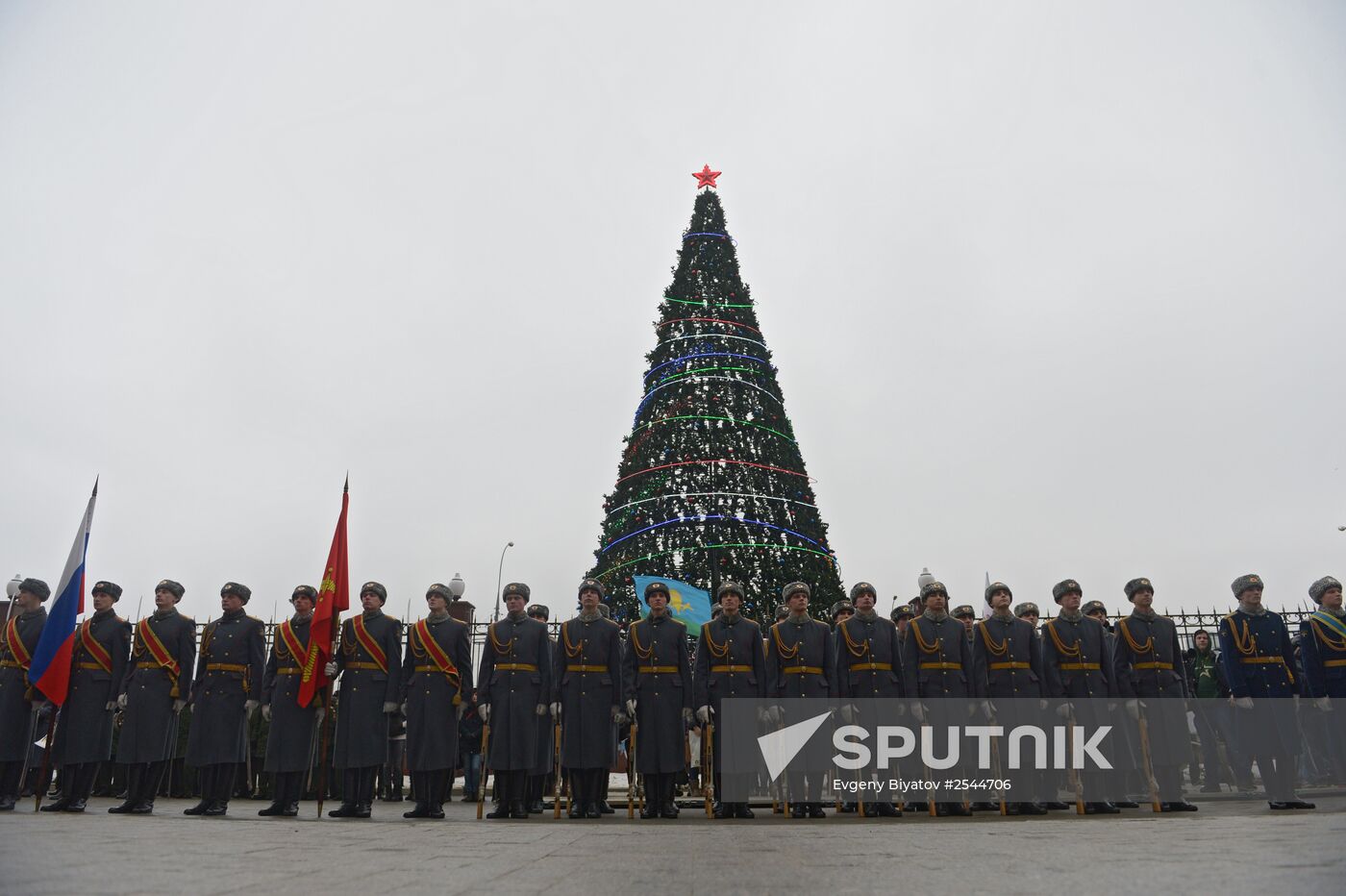 Unveiling sculpture dedicated to Victory in Great Patriotic War