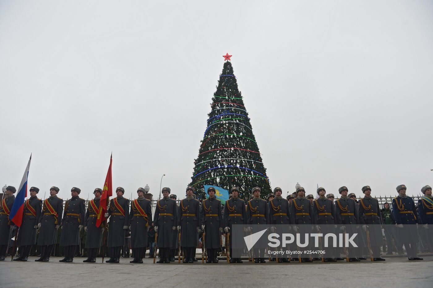 Unveiling sculpture dedicated to Victory in Great Patriotic War