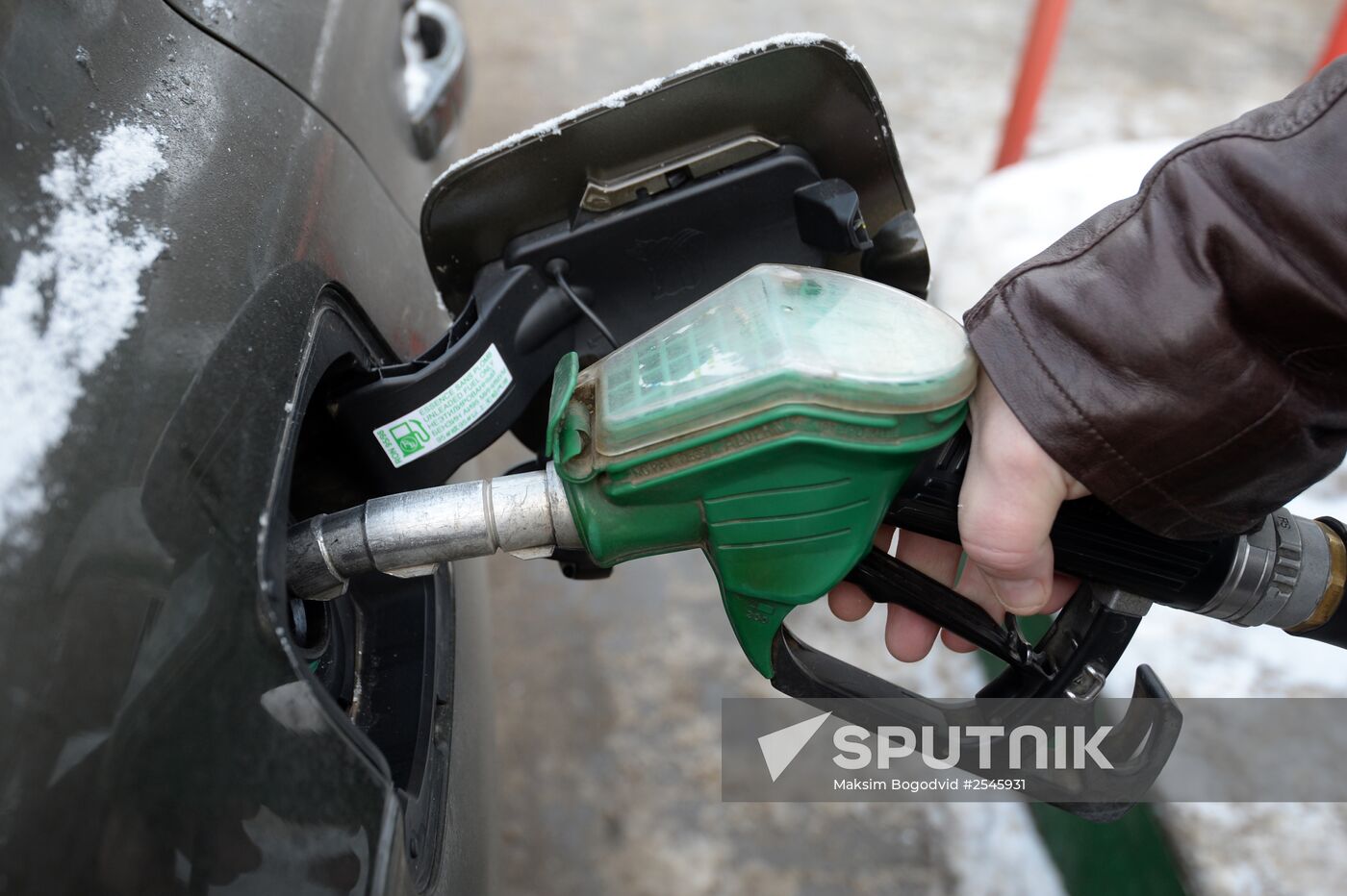 Kazan cuts fuel prices