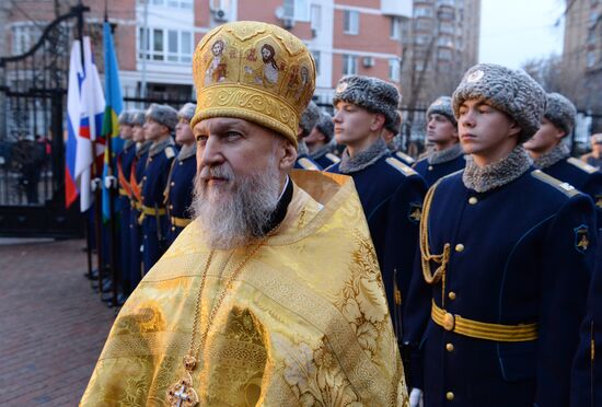 Patriarch Kirill consecrates a church in Moscow Landing Forces headquarters on St. Nicholas Day