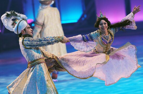 Premiere of Aladdin and Master of Fire ice show