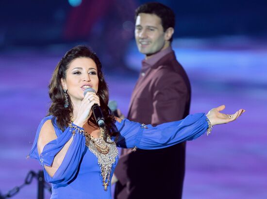 Premiere of Aladdin and Master of Fire ice show