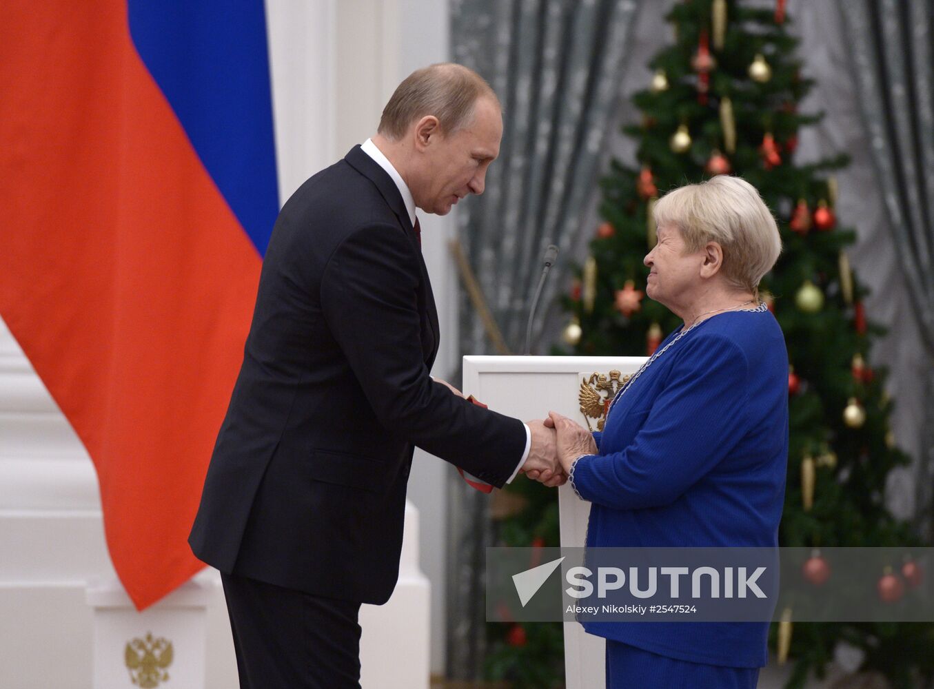 Vladimir Putin presents state awards in Kremlin